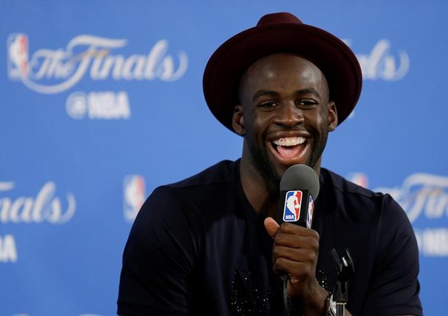 Warriors whip Cavaliers 110-77 to take 2-0 NBA Finals lead | iNFOnews.ca