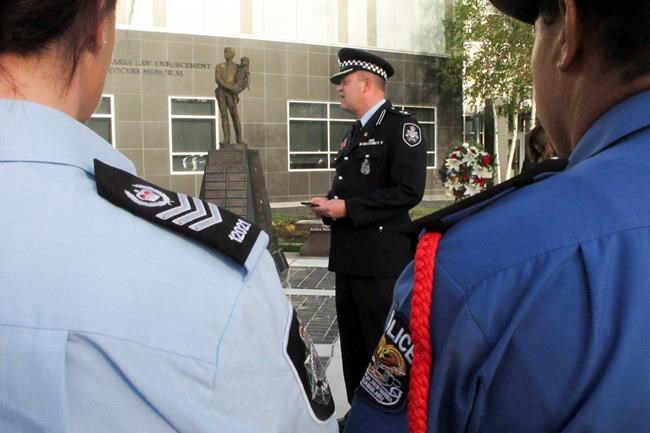 Australian police hold remembrance ceremony in Alaska visit | iNFOnews.ca