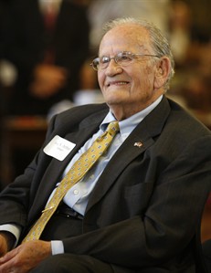 Longtime federal judge who sent baseball star Pete Rose to prison dies in Ohio at 94 | iNFOnews.ca Longtime federal judge who sent baseball star Pete Rose to prison dies in Ohio at 94 | iNFOnews.ca