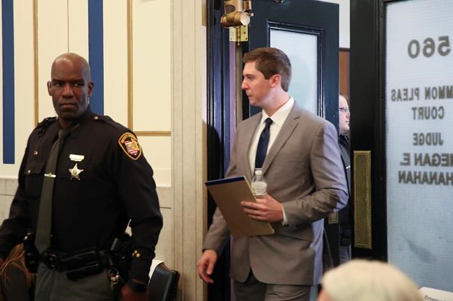 The Latest: No verdict yet in Ohio police shooting | iNFOnews.ca
