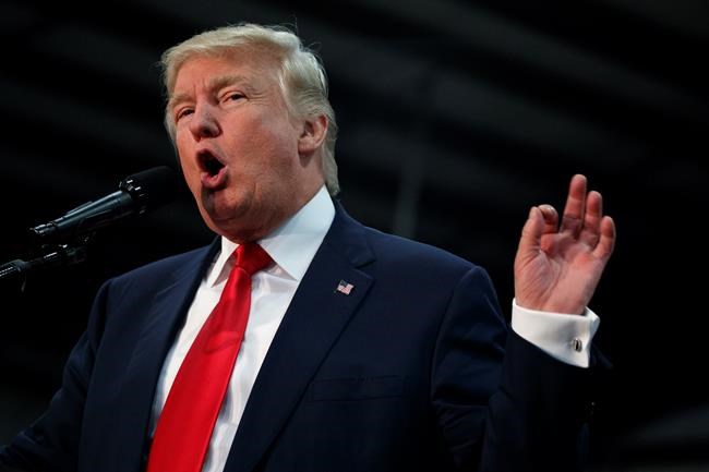 Trump takes issue with Clinton's criticism of Putin | iNFOnews.ca