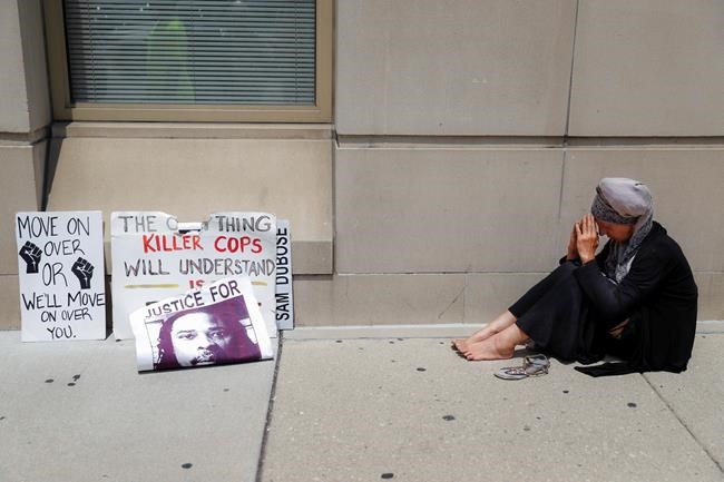 Case against officer who killed unarmed motorist is dropped | iNFOnews.ca