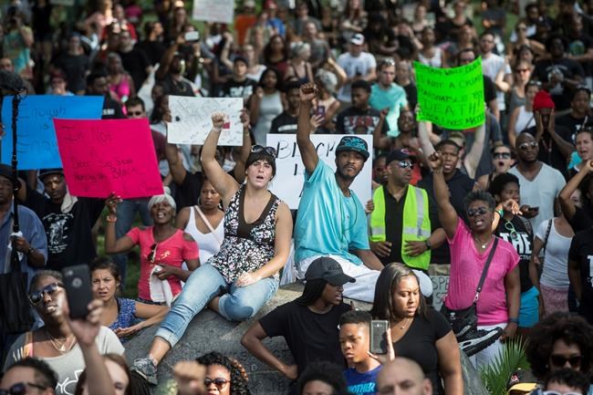 The Latest: More arrests Sunday in Baton Rouge | iNFOnews.ca The Latest: More arrests Sunday in Baton Rouge | iNFOnews.ca