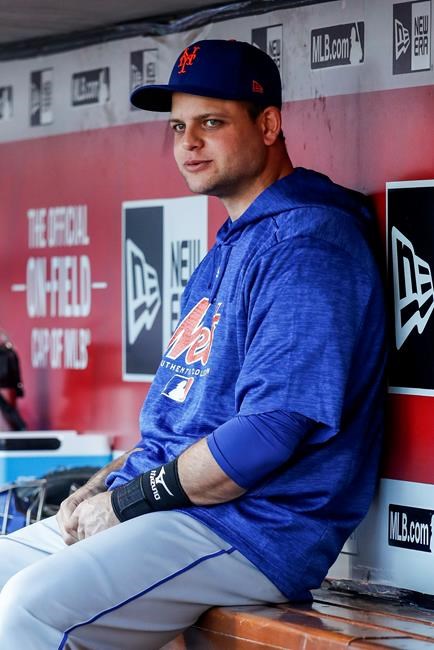 Mets trade former ace Matt Harvey to Reds C Devin Mesoraco | iNFOnews.ca