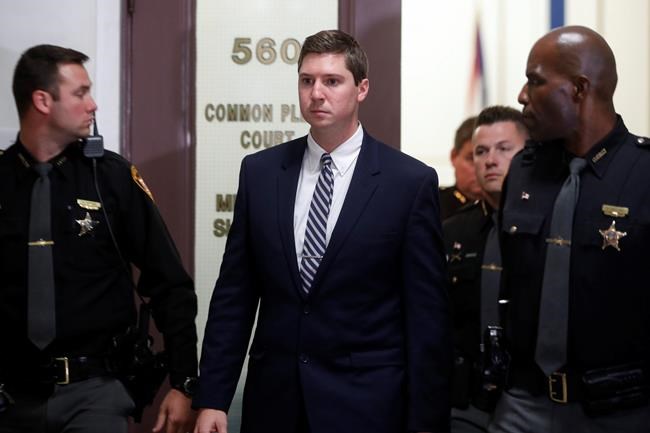 Defence: Exclude Confederate flag shirt at officer's retrial | iNFOnews.ca