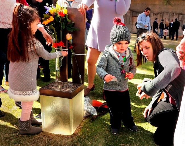Billy Graham remembered at Oklahoma City bombing memorial | iNFOnews.ca Billy Graham remembered at Oklahoma City bombing memorial | iNFOnews.ca
