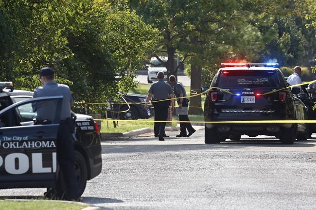 Oklahoma City police kill man who fled fatal shooting scene | iNFOnews.ca CP1711540082