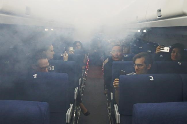 FAA to test whether packed planes affect evacuation time | iNFOnews.ca FAA to test whether packed planes affect evacuation time | iNFOnews.ca