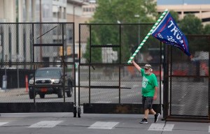 CP1670194543