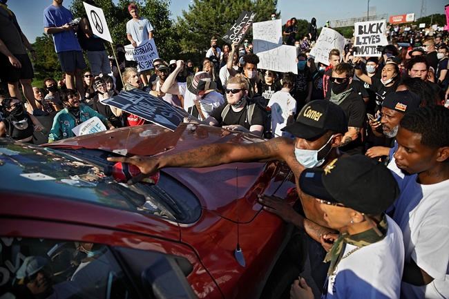 New legislation would protect drivers who hit protestors | iNFOnews.ca