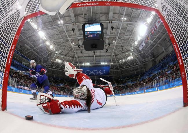 US women beat Canada for gold in a 3-2 shootout thriller | iNFOnews.ca