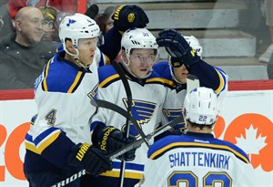 Alex Steen scores winner in St. Louis Blues' 3-2 winner over Senators | iNFOnews.ca CP30818447