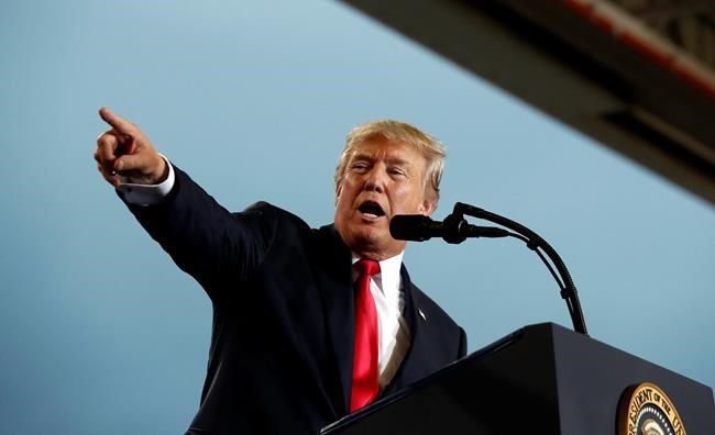 Trump turns back to tax overhaul; pitch aimed at truckers | iNFOnews.ca Trump turns back to tax overhaul; pitch aimed at truckers | iNFOnews.ca