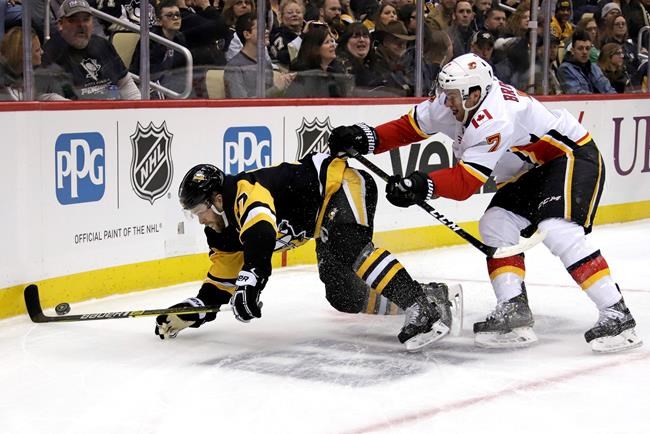 Flames snap 4-game skid, beating Penguins 5-4 | iNFOnews.ca