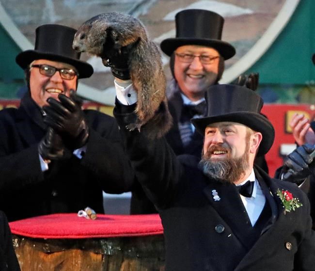 Handlers: Punxsutawney Phil sees 6 more weeks of winter | iNFOnews.ca