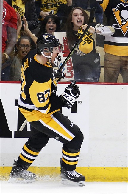 Jeff Zatkoff shines in playoff debut, Penguins beat Rangers in Game 1 | iNFOnews.ca