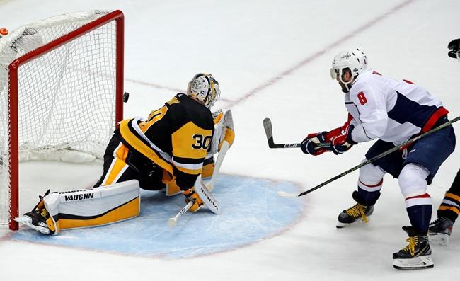 Ovechkin's late goal lifts Capitals by Penguins 4-3 | iNFOnews.ca
