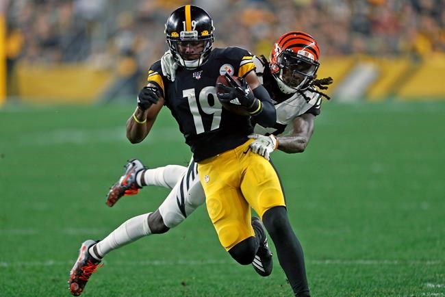 Steelers break out of funk, stomp Bengals 27-3 | iNFOnews.ca CP705440410