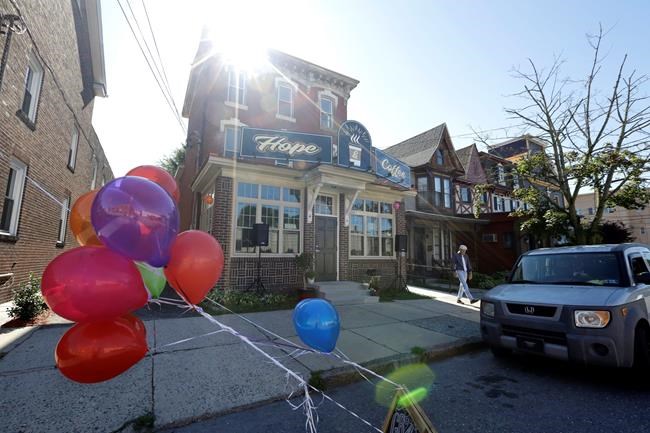 Coffee shop serves hope to people recovering from addiction | iNFOnews.ca