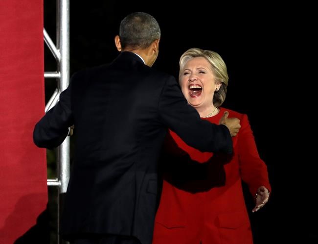 Clinton, Trump sprint to finish in final campaign appeals | iNFOnews.ca