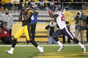 Steelers use 3-touchdown flurry to rally past stunned Texans 30-23 | iNFOnews.ca CP30362244