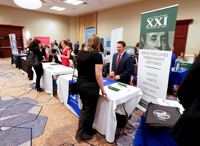 US unemployment claims slide by 14,000 to 246,000 | iNFOnews.ca US unemployment claims slide by 14,000 to 246,000 | iNFOnews.ca