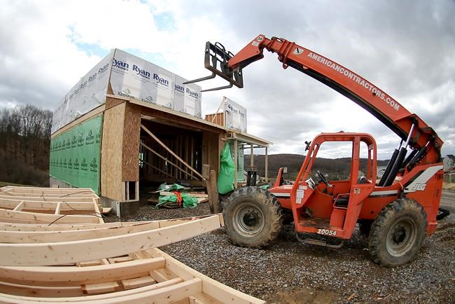 US housing starts fell in March; still stronger than in 2016 | iNFOnews.ca CP231345822
