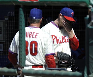 Philadelphia Phillies place RHP Roy Halladay on 15-day DL | iNFOnews.ca CP23218747