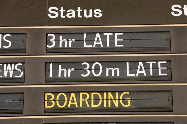 Thanksgiving air-travel rush gets off to a good start | iNFOnews.ca