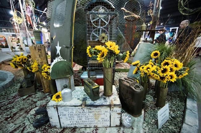 Philadelphia Flower Show has '60s vibe with 'Flower Power' | iNFOnews.ca