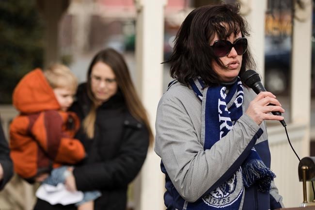 Parents sue over district's policy to arm teachers at school | iNFOnews.ca