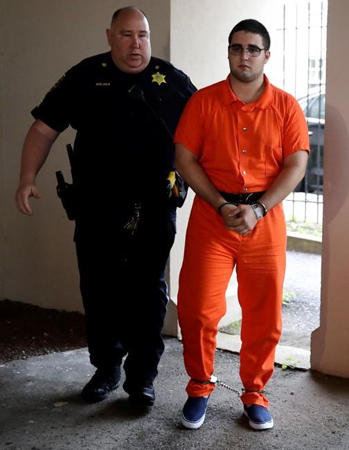 AP source: Man killed 4 men, burned bodies at family's farm | iNFOnews.ca