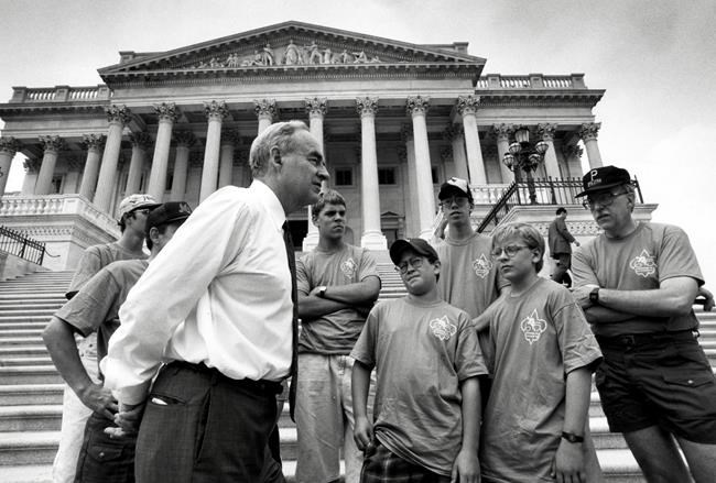Harris Wofford, rights activist and senator, dies at 92 | iNFOnews.ca