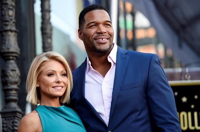 Kelly Ripa: Host search behind Michael Strahan's early exit | iNFOnews.ca