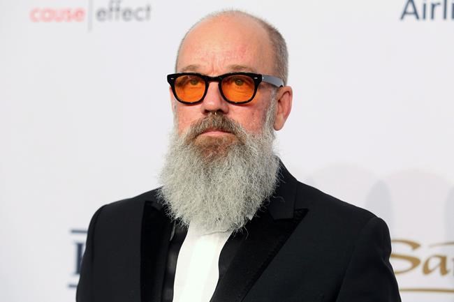 Bearded Michael Stipe finds doppelganger in David Letterman | iNFOnews.ca
