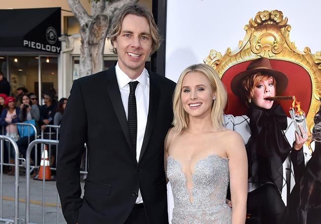 Kristen Bell finally shows wedding photos with Dax Shepard | iNFOnews.ca Kristen Bell finally shows wedding photos with Dax Shepard | iNFOnews.ca