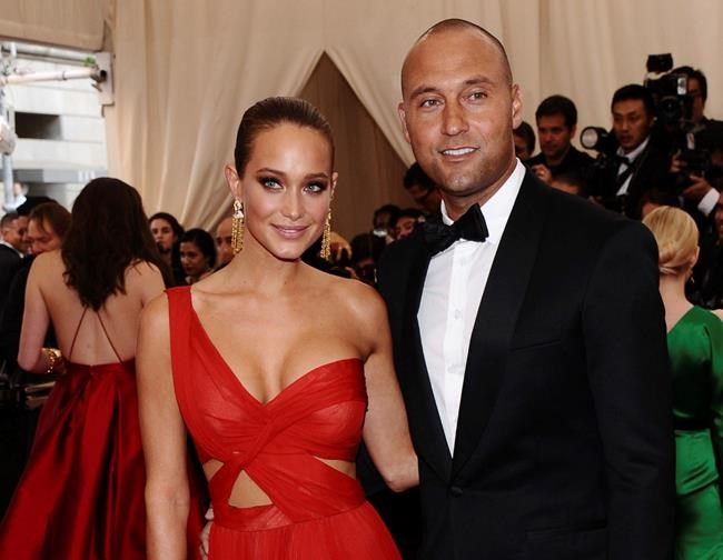 Baby bomber: Derek Jeter's wife, Hannah, announces pregnancy online | iNFOnews.ca Baby bomber: Derek Jeter's wife, Hannah, announces pregnancy online | iNFOnews.ca
