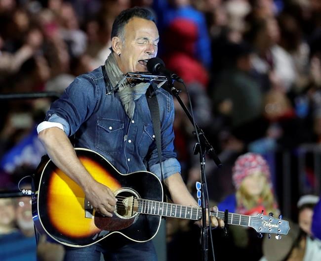 Bruce Springsteen questions Trump's competence for office | iNFOnews.ca