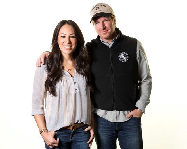 'Fixer Upper' stars Joanna and Chip Gaines talk show's end | iNFOnews.ca 'Fixer Upper' stars Joanna and Chip Gaines talk show's end | iNFOnews.ca