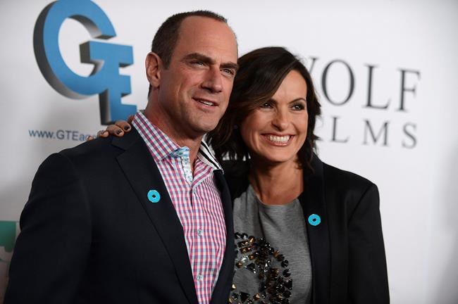 Christopher Meloni reunites with 'SVU' pal Mariska Hargitay | iNFOnews.ca