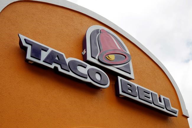 Taco Bell will take popular chicken-shelled chalupa off menu | iNFOnews.ca
