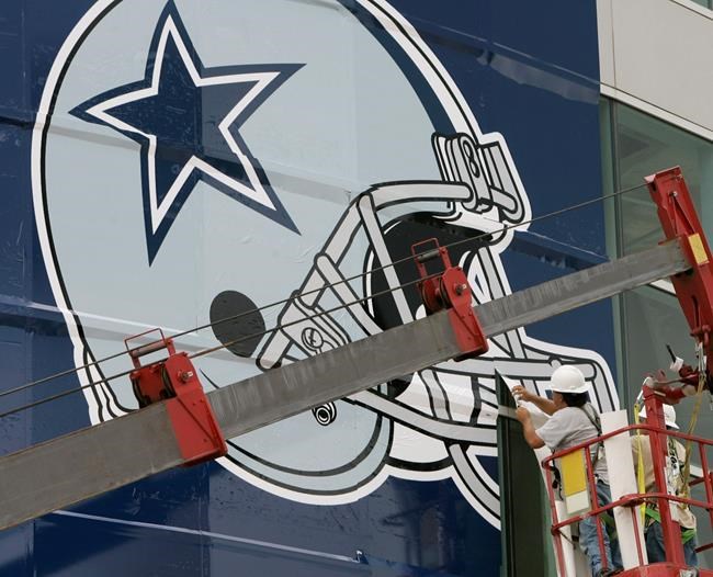 Hospitalized Texas baby soothed by Dallas Cowboys games | iNFOnews.ca CP206479489