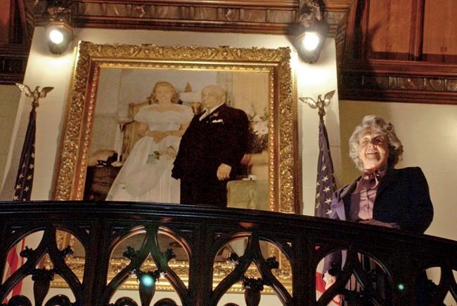 Mother Divine, widow of religious leader Father Divine, dies | iNFOnews.ca