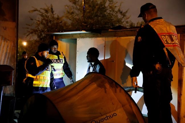 French police dismantle large migrant camps in Paris | iNFOnews.ca French police dismantle large migrant camps in Paris | iNFOnews.ca