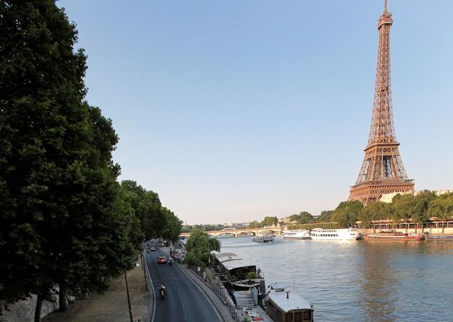 Paris OKs disputed plan to transform highway into walkway | iNFOnews.ca