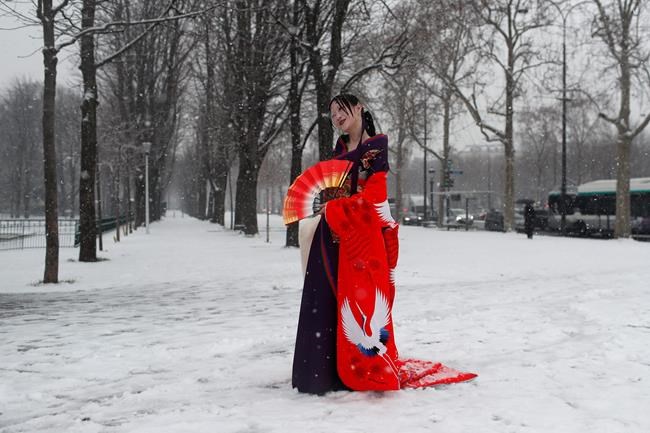 France on alert for snowfall, Eiffel Tower closes | iNFOnews.ca France on alert for snowfall, Eiffel Tower closes | iNFOnews.ca