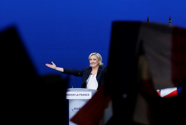 The Latest: French artists back Macron at free concert | iNFOnews.ca CP1992016637