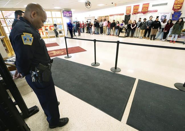 More armed security officers in US schools, study finds | iNFOnews.ca