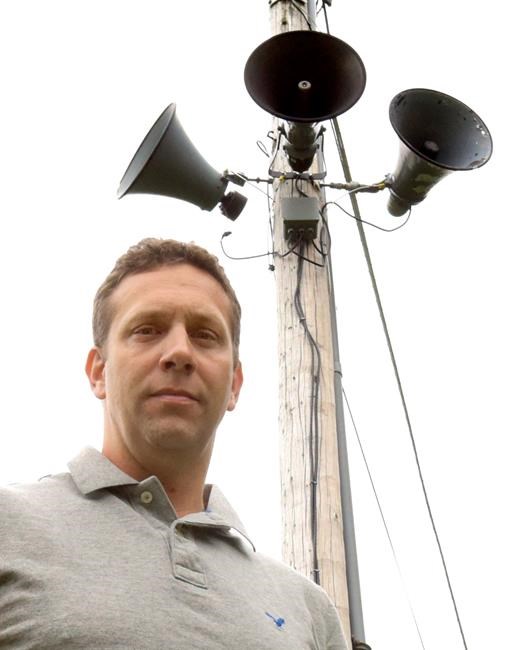 Naval officer battles town's limits on nightly taps ritual | iNFOnews.ca Naval officer battles town's limits on nightly taps ritual | iNFOnews.ca