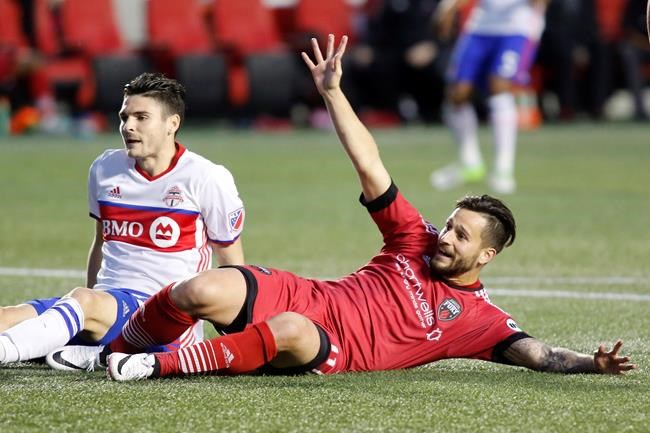 Ottawa Fury down Toronto FC 2-1 in first leg of Voyageurs Cup semifinal | iNFOnews.ca CP1865340635